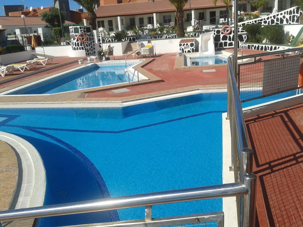 Los Robles Verdes Maspalomas  Ruang foto